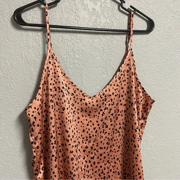 ZENANA slip dress nightgown women’s size XL v-neck cheetah adjustable straps - Picture 5 of 5